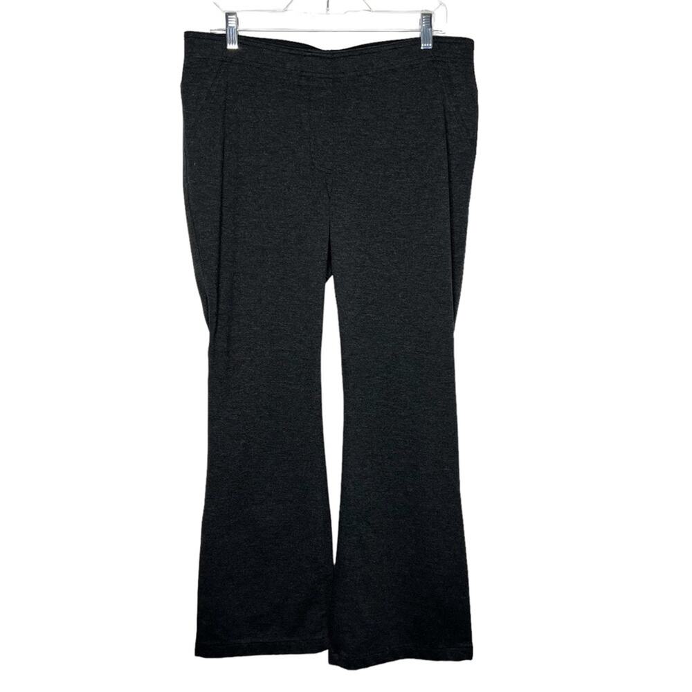 CHICO'S / gray pull on elastic waist comfy bootcut knit pants / 2 SHORT (12/L)
